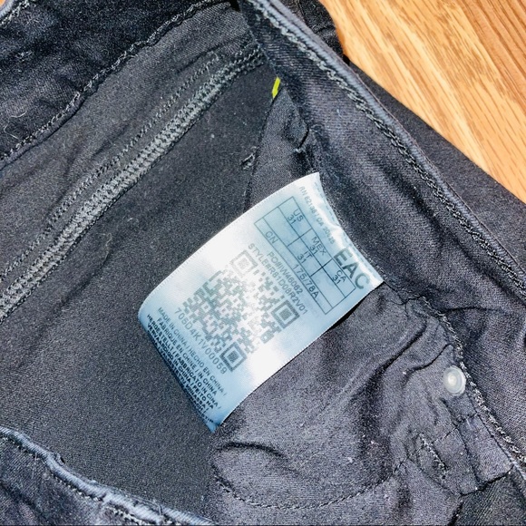 G by Guess Jean Shorts 31 - Picture 3 of 4